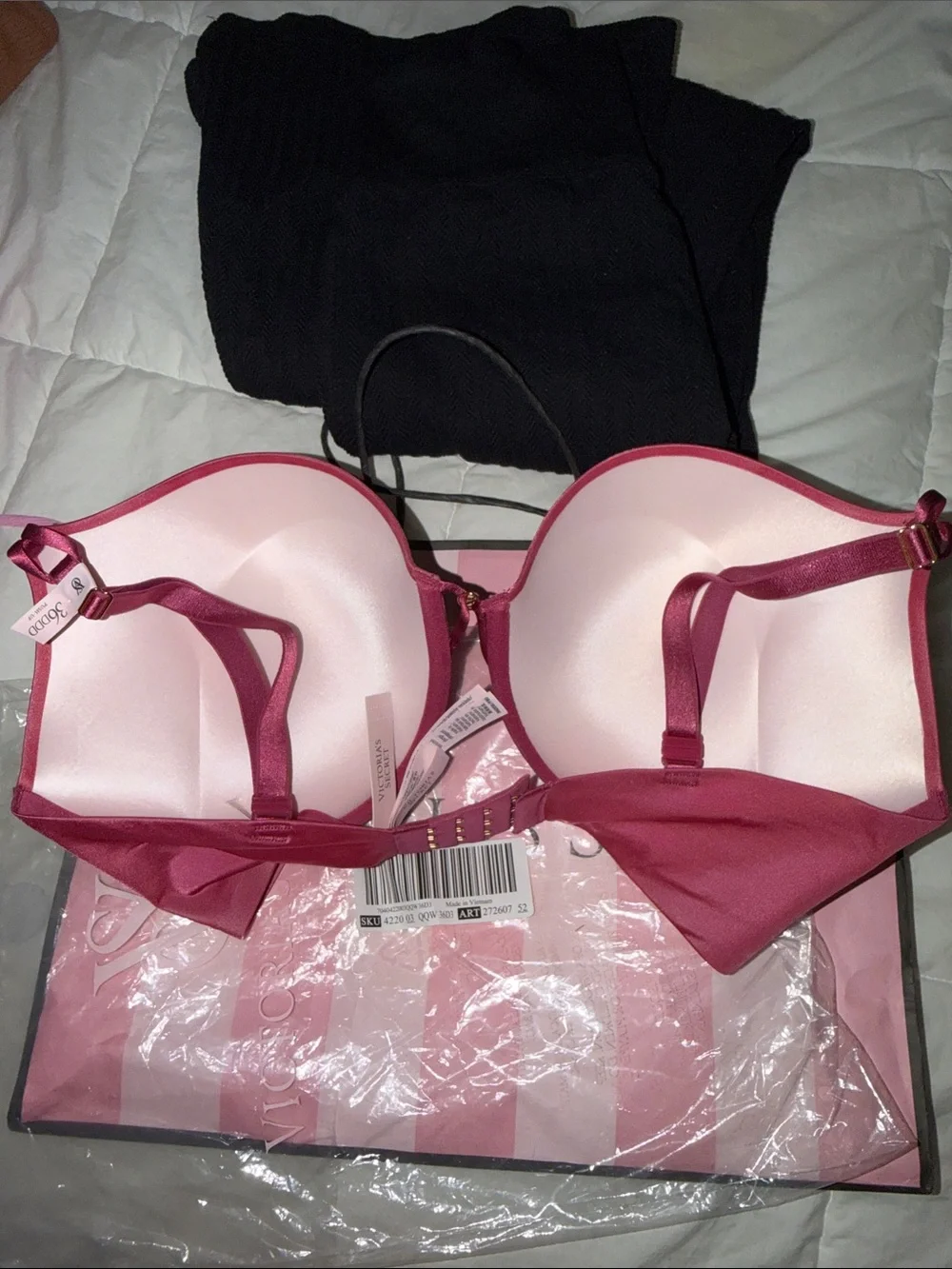Victorias Secret smooth satin